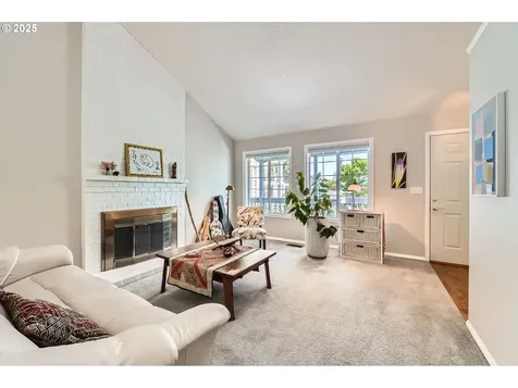 5493 NW 180th Place Portland OR 97229