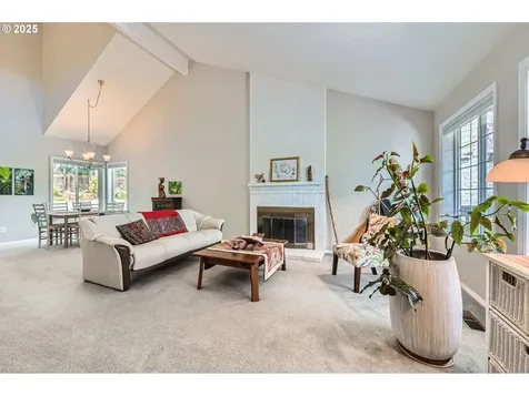 5493 NW 180th Place Portland OR 97229