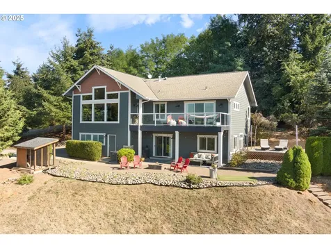 1990 Noble Fir Lane S Salem OR 97306