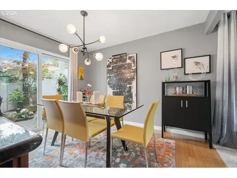 634 N Hayden Bay Drive Portland OR 97217