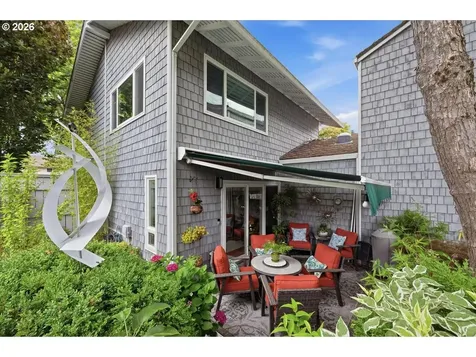 634 N Hayden Bay Drive Portland OR 97217