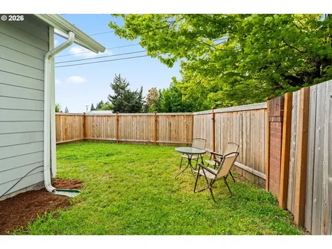 1107 Echo Hollow Road Eugene OR 97402