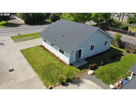 1107 Echo Hollow Road Eugene OR 97402