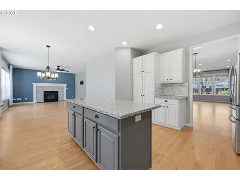 15003 NE 2nd Avenue Vancouver WA 98685