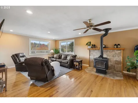 4738 London Drive Mt Hood Prkdl OR 97041