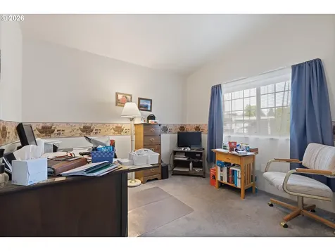 655 NE Burnett Road Mcminnville OR 97128