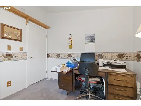 655 NE Burnett Road Mcminnville OR 97128