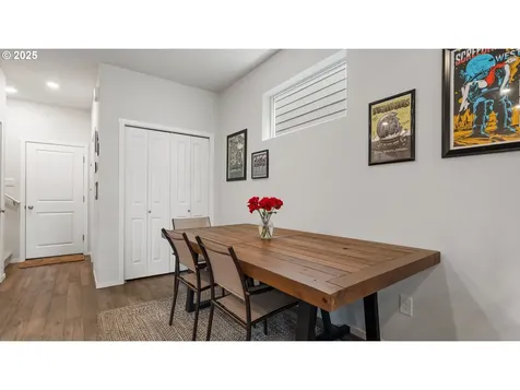 11610 NE Angelo Drive Vancouver WA 98684
