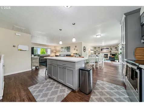 2390 SW Lenore Drive Beaverton OR 97003
