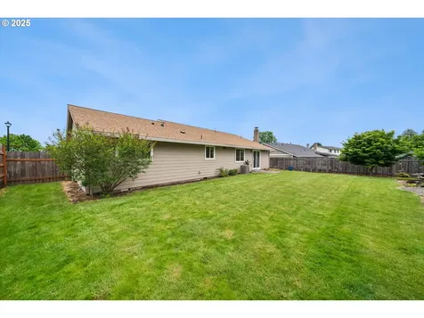 2390 SW Lenore Drive Beaverton OR 97003
