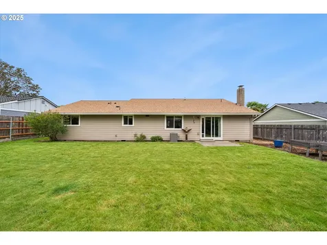 2390 SW Lenore Drive Beaverton OR 97003
