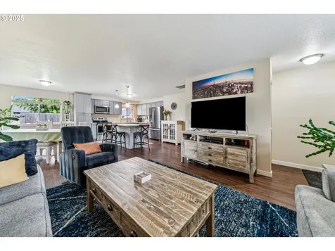 2390 SW Lenore Drive Beaverton OR 97003