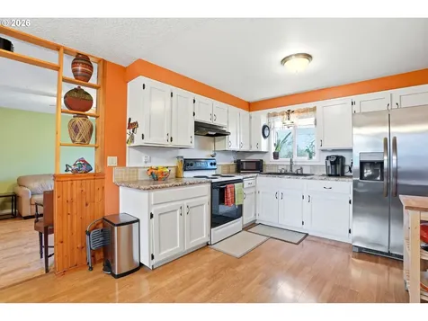 13264 Daiquiri Lake Drive NE Aurora OR 97002