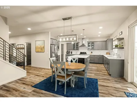 1752 35th Avenue Forest Grove OR 97116