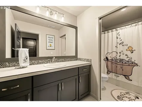 1752 35th Avenue Forest Grove OR 97116