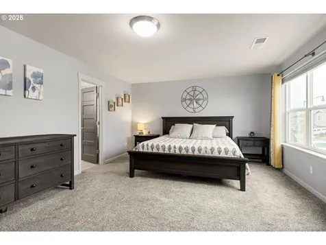 1752 35th Avenue Forest Grove OR 97116