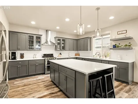 1752 35th Avenue Forest Grove OR 97116