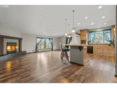 23167 NE Sunnycrest Road Newberg OR 97132