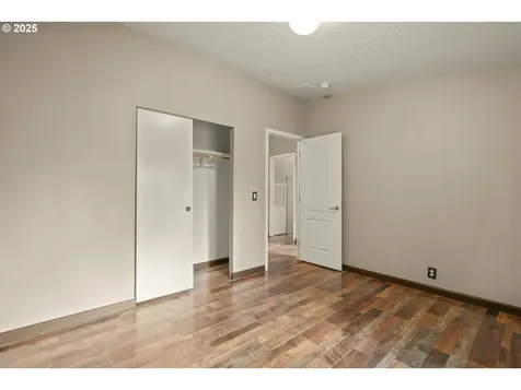 23167 NE Sunnycrest Road Newberg OR 97132