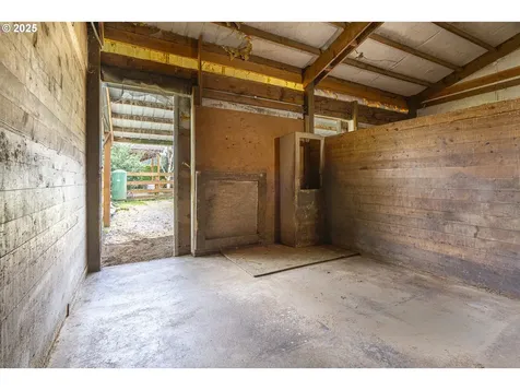 23167 NE Sunnycrest Road Newberg OR 97132