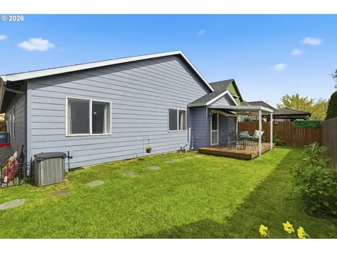 858 SW 24th Street Troutdale OR 97060