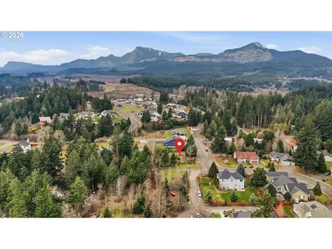 960 NW Angel Heights Road Stevenson WA 98648