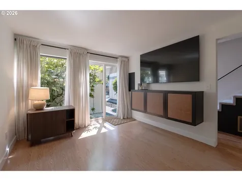 5729 NE Hazel Dell Avenue Vancouver WA 98663