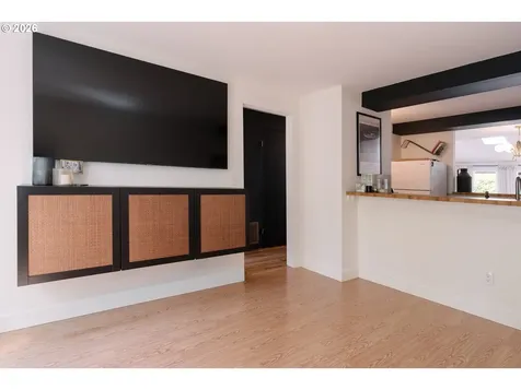 5729 NE Hazel Dell Avenue Vancouver WA 98663