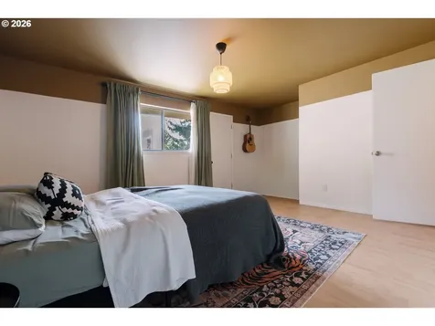 5729 NE Hazel Dell Avenue Vancouver WA 98663