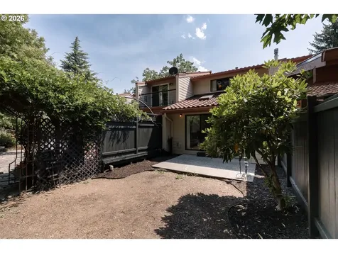 5729 NE Hazel Dell Avenue Vancouver WA 98663