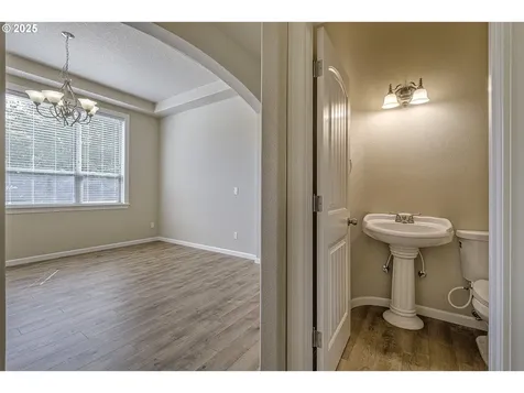 6816 NE Willowgrove Street Hillsboro OR 97124