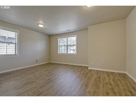 6816 NE Willowgrove Street Hillsboro OR 97124
