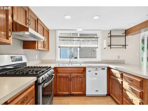 2264 NW Watters Street Roseburg OR 97471