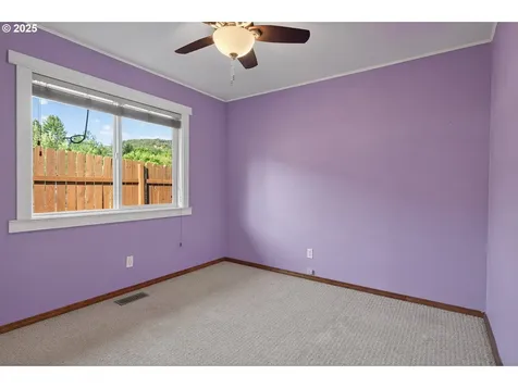 2264 NW Watters Street Roseburg OR 97471
