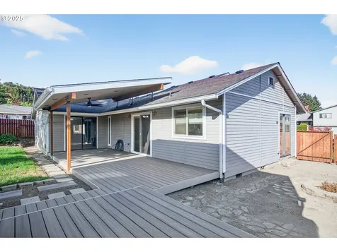 2264 NW Watters Street Roseburg OR 97471