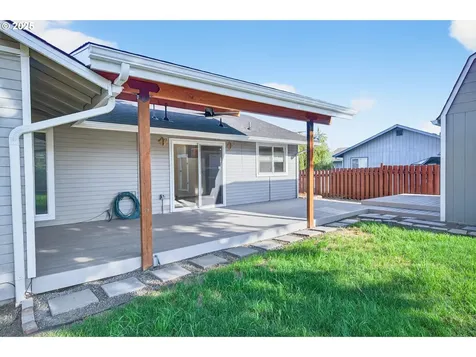 2264 NW Watters Street Roseburg OR 97471