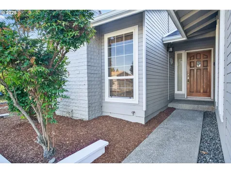2264 NW Watters Street Roseburg OR 97471