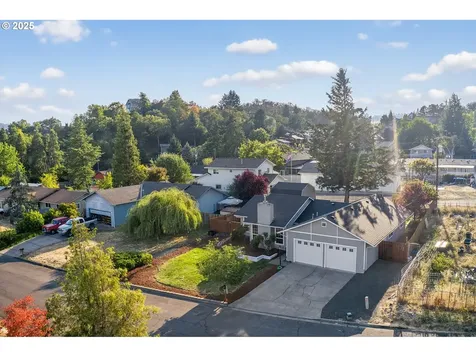 2264 NW Watters Street Roseburg OR 97471