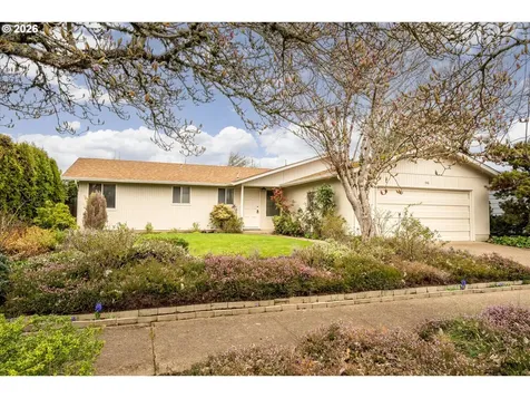 948 V Street Springfield OR 97477
