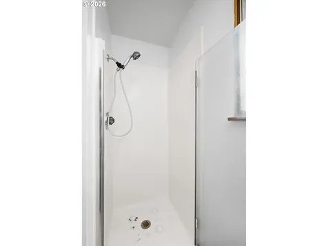 948 V Street Springfield OR 97477