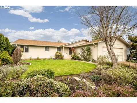 948 V Street Springfield OR 97477