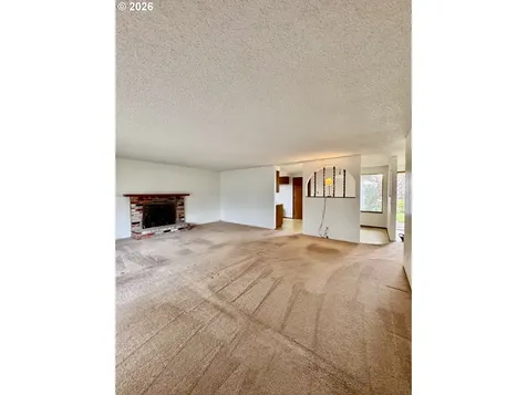 948 V Street Springfield OR 97477
