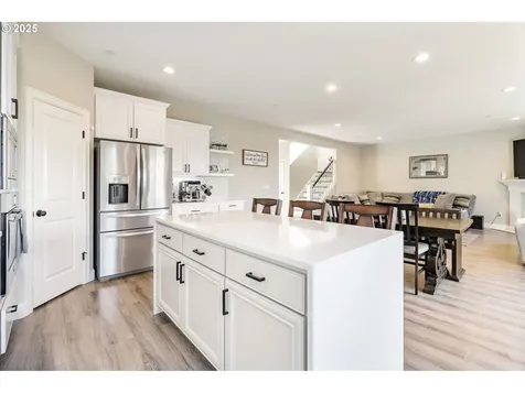 13076 SW Black Walnut Street Portland OR 97224