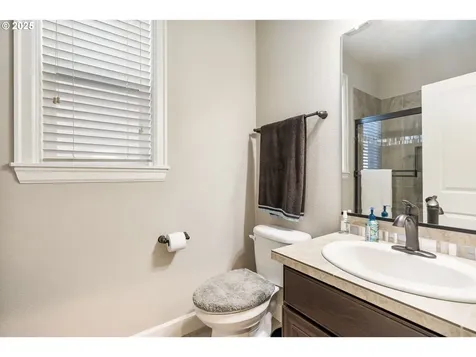 13076 SW Black Walnut Street Portland OR 97224