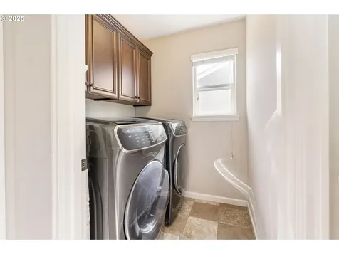 13076 SW Black Walnut Street Portland OR 97224