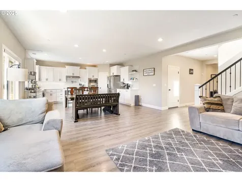 13076 SW Black Walnut Street Portland OR 97224