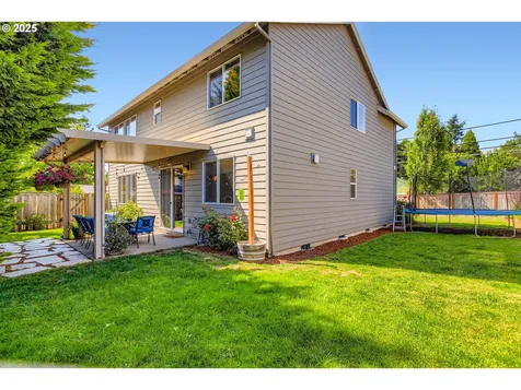 8326 SW Oak Street Portland OR 97223