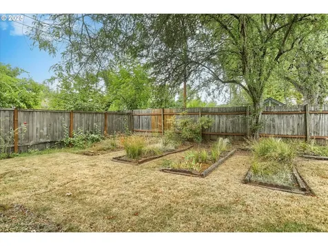 4795 SW Beech Drive Beaverton OR 97005