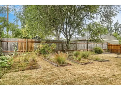 4795 SW Beech Drive Beaverton OR 97005