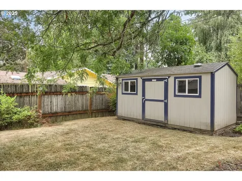 4795 SW Beech Drive Beaverton OR 97005
